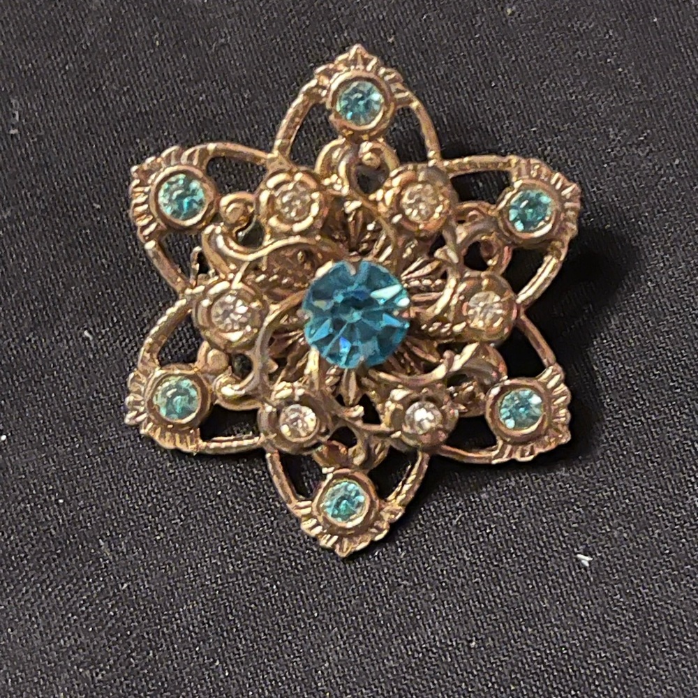 Vintage Gold and Blue Floral Brooch rhinestones